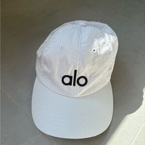 ALO YOGA HAT